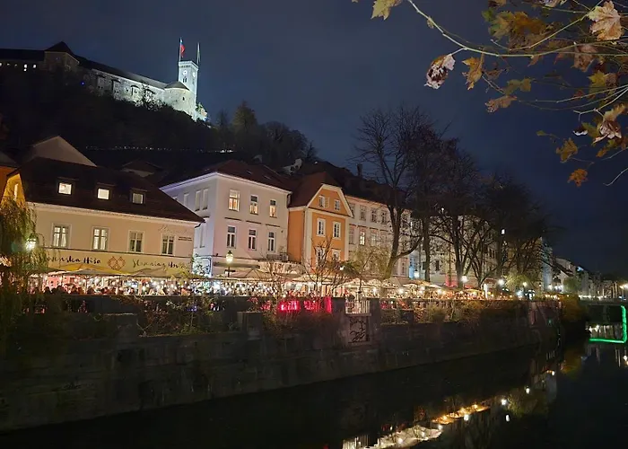 Six In The Apartment, * לובליאנה