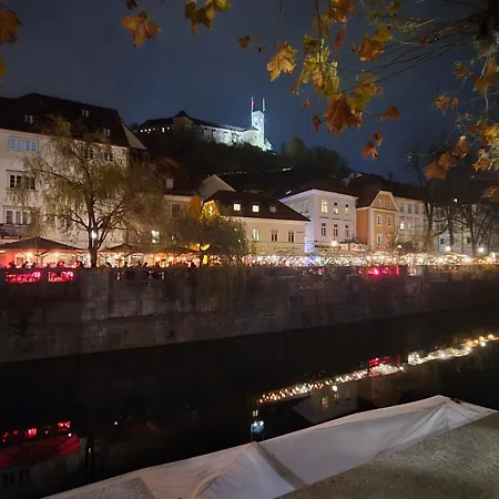 Six In The Apartment, * ليوبليانا