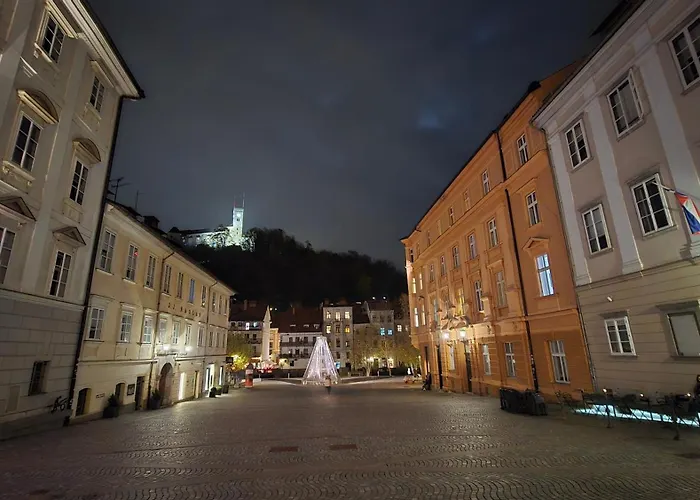 Six In The Apartment, * Ljubljana