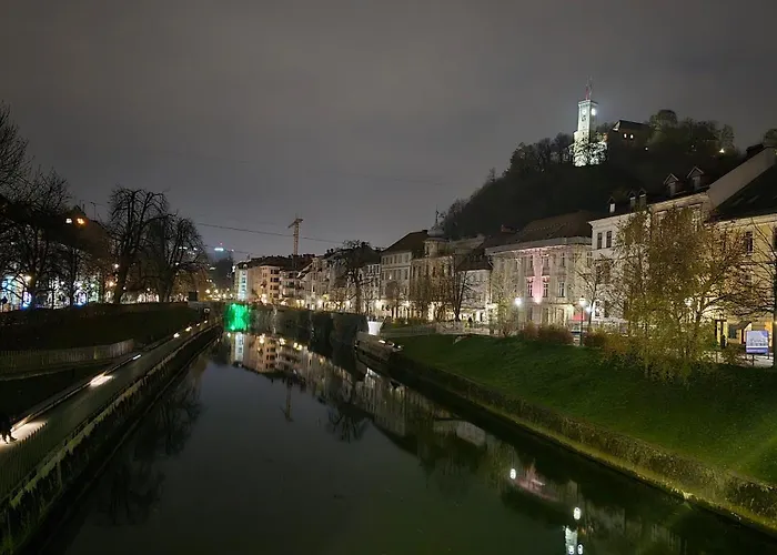 Six In The Apartment, リュブリャナ